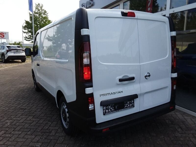 Gebraucht Nissan Primastar N-Connecta 131 PS (96 kW) 2024 Weiß Van / Kleinbus