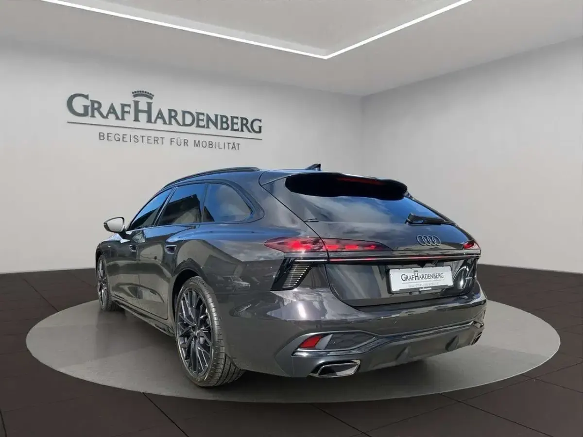 Neu Audi A6 Business 367 PS (269 kW) 2025 Braun Kombi