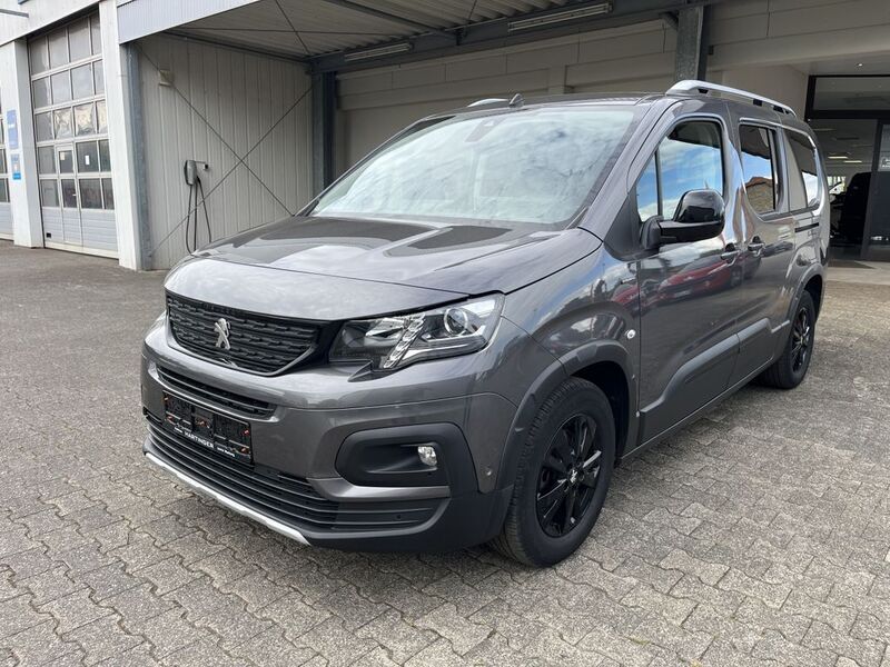 Grau Gebraucht 2019 Peugeot Rifter Allure GT-Line Van / Kleinbus | 18.450 € (Etwas zu teuer) - Bild 1/2