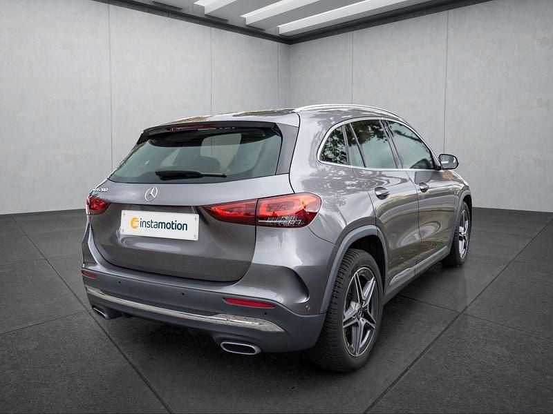 Gebraucht Mercedes GLA200 163 PS (119 kW) 2022 Grau SUV