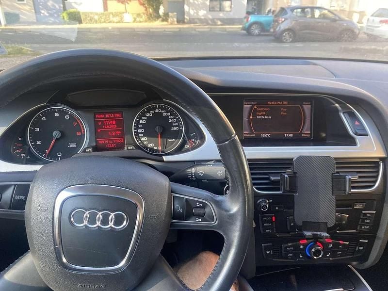 Gebraucht 2011 Audi A4 Ambition Limousine | 7.900 € (Guter Preis) - Bild 1/4