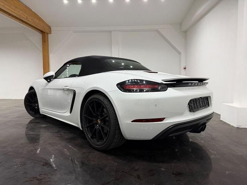 Gebraucht Porsche 718 Boxster 299 PS (219 kW) 2018 Weiß Cabrio