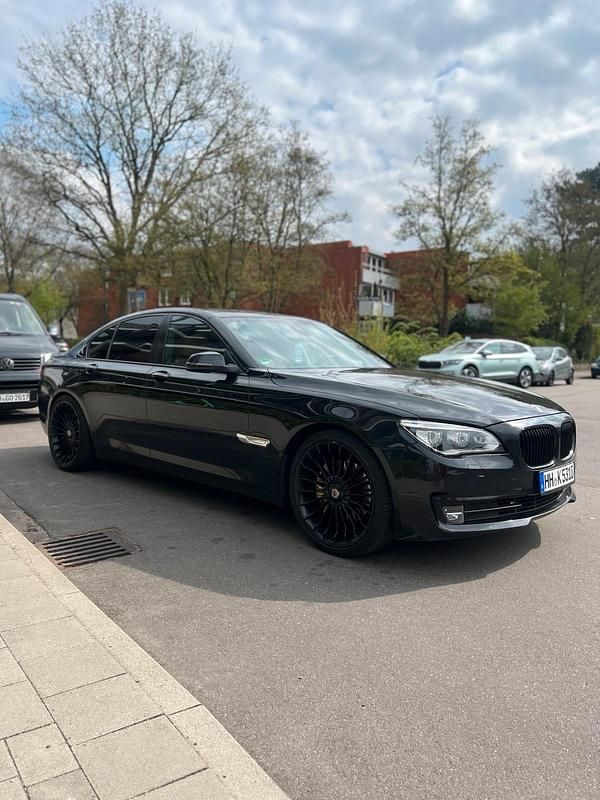 Gebraucht BMW 730 258 PS (189 kW) 2013 Schwarz Limousine