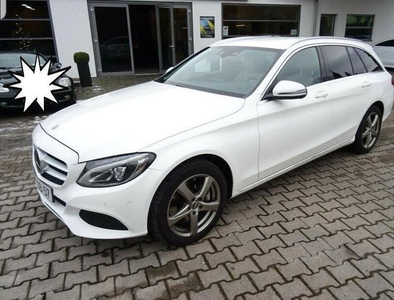 Weiß Gebraucht 2018 Mercedes C250 Kombi | 13.999 € (Guter Preis) - Bild 1/4