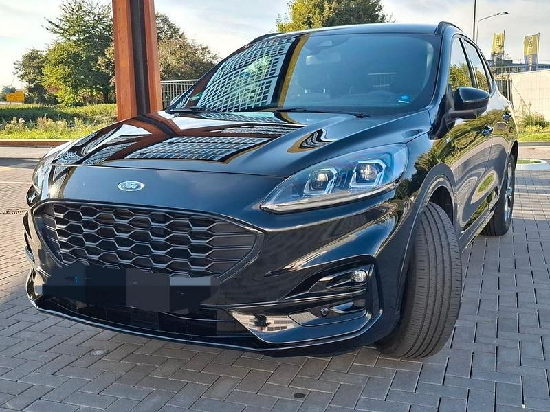 Schwarz Gebraucht 2022 Ford Kuga ST-Line SUV | 24.500 € - Bild 1/4