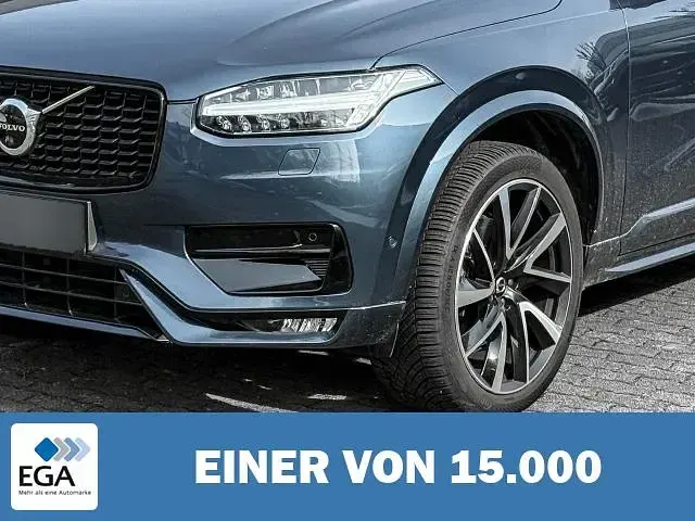 Gebraucht Volvo XC90 Ultimate 235 PS (172 kW) 2024 Blau metallic SUV