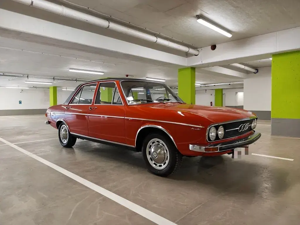 Occasion Audi 100 111 ch (81 kW) 1971 Orange Berline