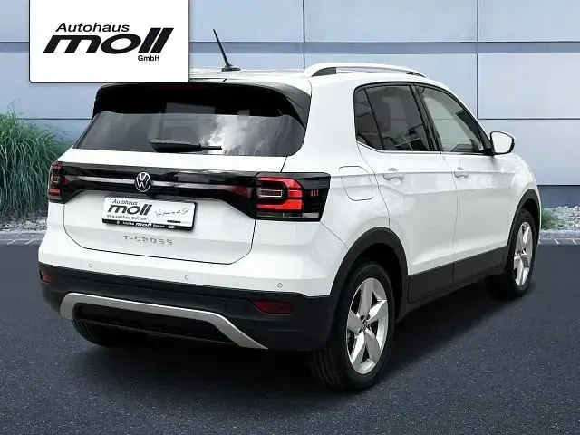 Gebraucht VW T-Cross Style 110 PS (80 kW) 2023 Weiß SUV