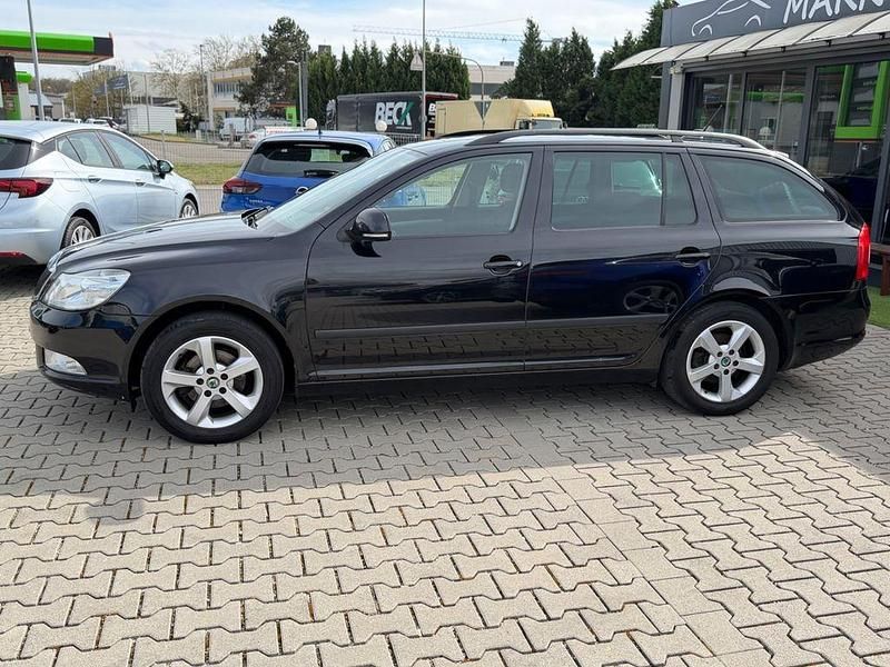 Gebraucht Skoda Octavia 122 PS (89 kW) 2013 Schwarz Kombi