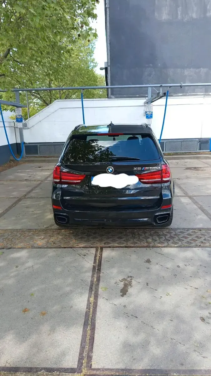 Gebraucht BMW X5 M50 385 PS (283 kW) 2017 Schwarz SUV