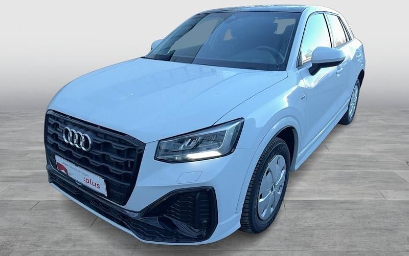 Gebraucht Audi Q2 S-Line 190 PS (139 kW) 2025 Gletscherweiß metallic SUV