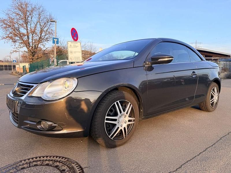Gebraucht VW Eos Edition 122 PS (89 kW) 2010 Braun Cabrio