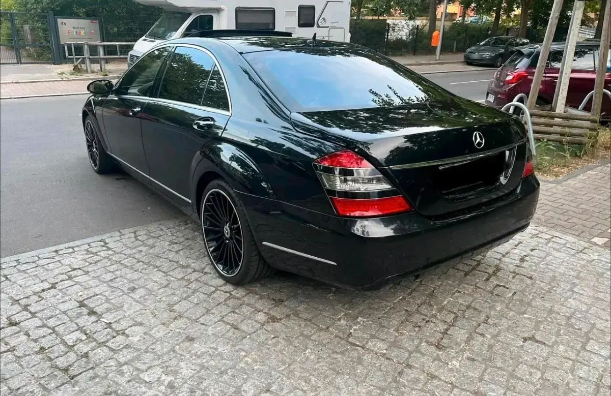 Gebraucht Mercedes S500L 386 PS (283 kW) 2007 Schwarz Limousine