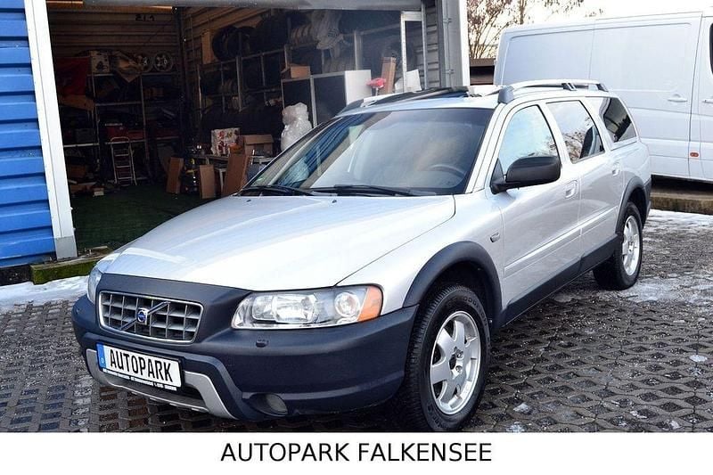 Gebraucht Volvo XC70 Summum 209 PS (153 kW) 2006 Silber Kombi
