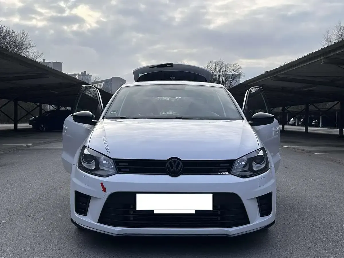 Gebraucht VW Polo R 349 PS (256 kW) 2013 Weiß Kleinwagen