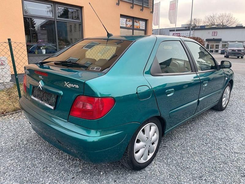 Gebraucht Citroën Xsara 109 PS (80 kW) 2002 Grün Limousine
