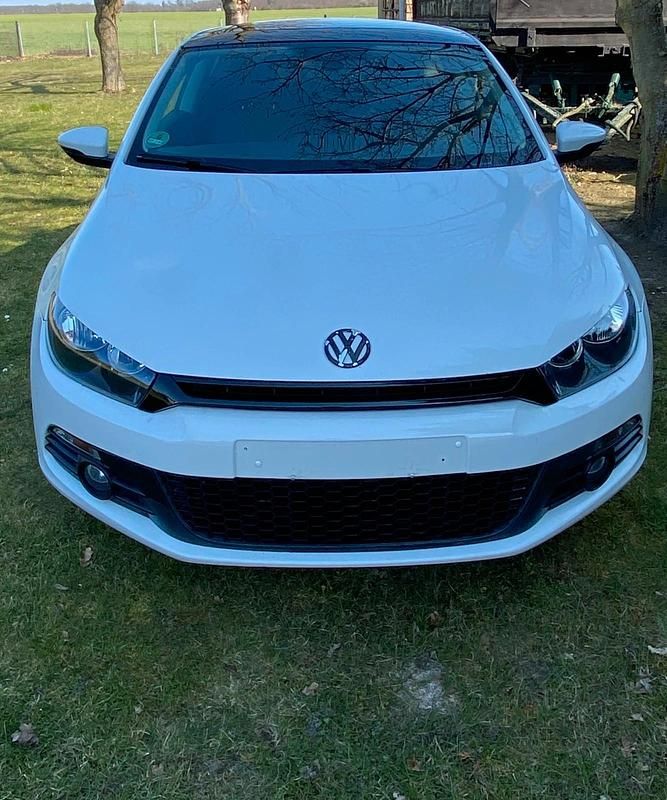 Gebraucht VW Scirocco 160 PS (117 kW) 2009 Weiß Coupé