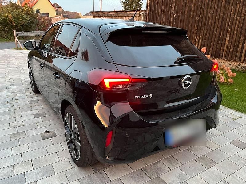 Gebraucht Opel Corsa-e GS Line 100 kW (136 PS) 2021 Schwarz Kleinwagen