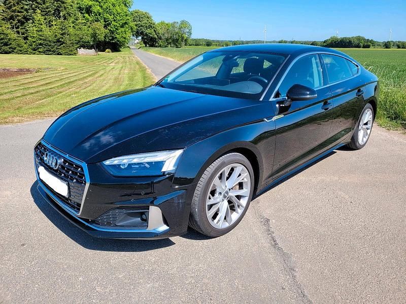 Schwarz Gebraucht 2020 Audi A5 Sportback Advanced Coupé | 27.500 € (Fairer Preis) - Bild 1/4
