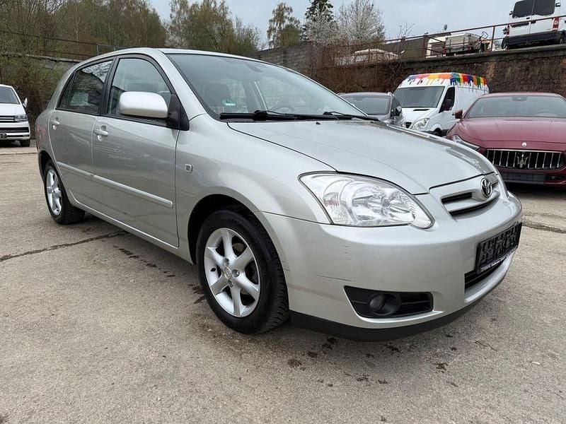 Gebraucht Toyota Corolla Sol 110 PS (80 kW) 2005 Silber Limousine