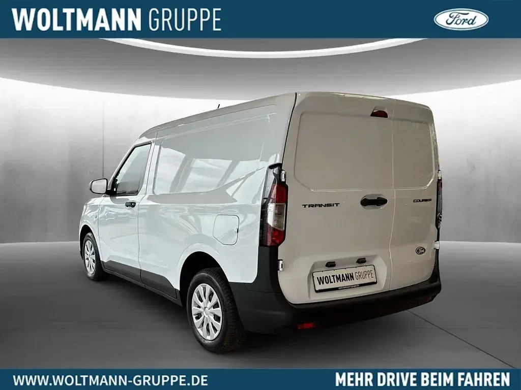 Gebraucht Ford Courier Trend 101 PS (74 kW) 2024 Frostweiß Van / Kleinbus