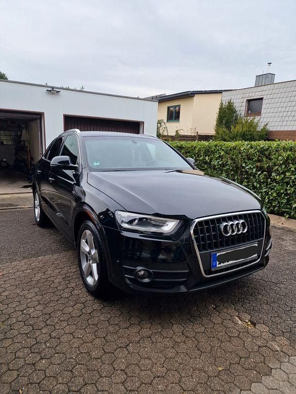 Schwarz Gebraucht 2012 Audi Q3 Ambiente SUV | 14.900 € (Fairer Preis) - Bild 1/4