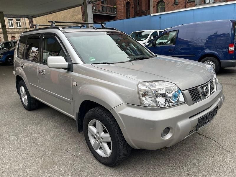 Gebraucht Nissan X-Trail 165 PS (121 kW) 2004 Silber SUV