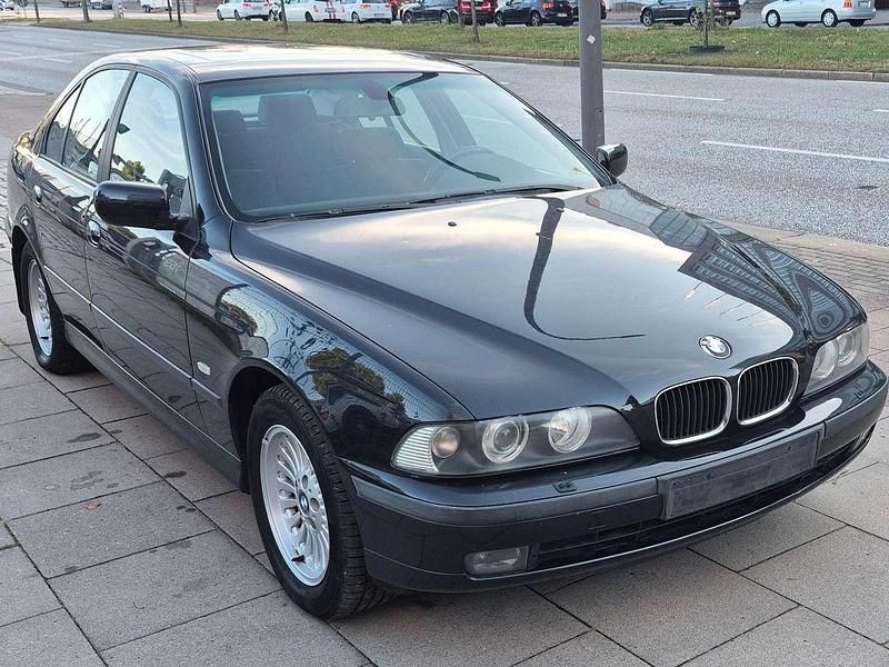Schwarz Gebraucht 2000 BMW 528 Limousine | 2.500 € (Superpreis) - Bild 1/4