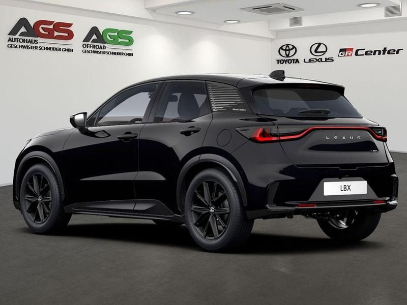 Neu Lexus LBX 136 PS (100 kW) 2026 Schwarz SUV
