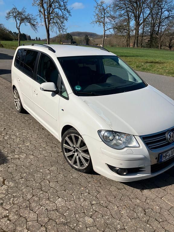 Gebraucht VW Touran Trendline 140 PS (102 kW) 2007 Weiß Van / Kleinbus