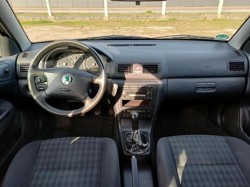Gebraucht Skoda Octavia 116 PS (85 kW) 2004 Grün Kombi