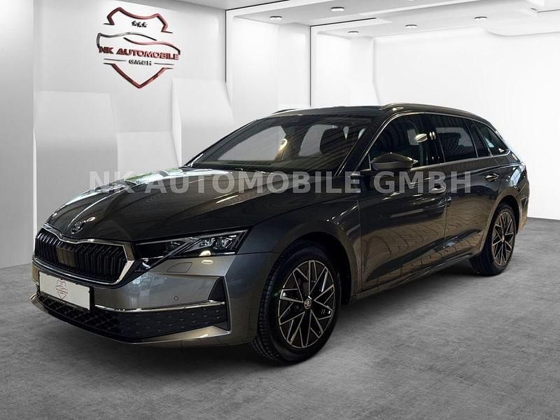 Grau Gebraucht 2024 Skoda Octavia Kombi | 32.500 € (Guter Preis) - Bild 1/4