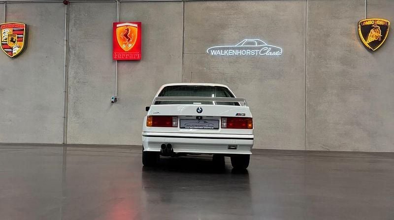 Second-hand BMW M3 Performance 215 CP (158 kW) 1987 Alb Coupe