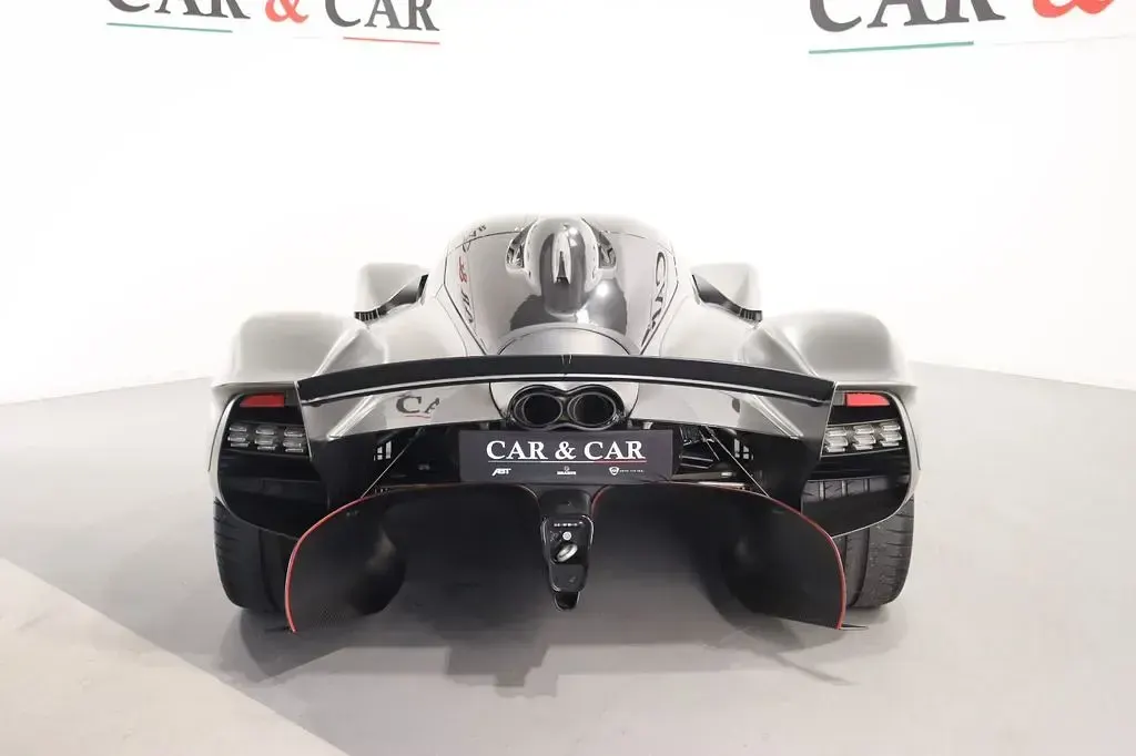 Occasion Aston Martin Valkyrie 2023 Gris