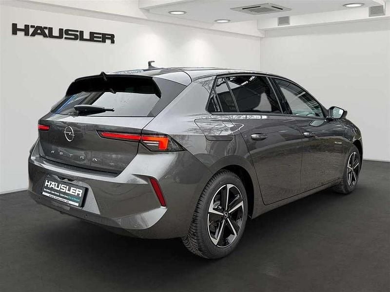 Gebraucht Opel Astra Edition 110 PS (80 kW) 2025 Grau Limousine