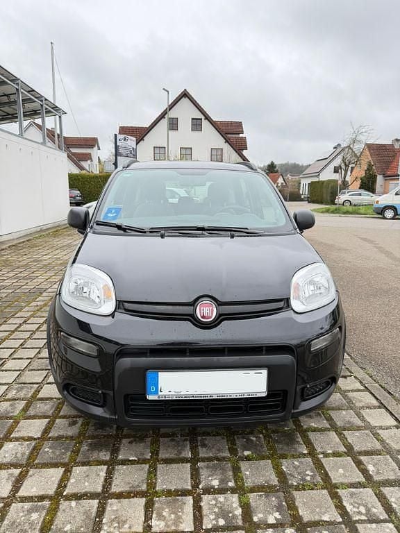 Gebraucht Fiat Panda 69 PS (50 kW) 2022 Schwarz Kleinwagen