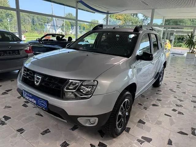 Second-hand Dacia Duster Black Shadow 125 CP (91 kW) 2017 Argintiu SUV