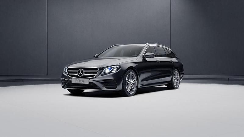 Schwarz Gebraucht 2019 Mercedes E350 AMG Kombi | 24.970 € (Guter Preis) - Bild 1/4
