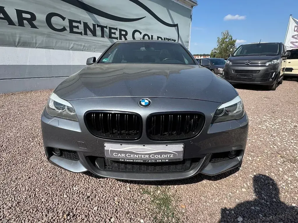 Gebraucht BMW 550 M Sport 408 PS (300 kW) 2011 Grau Limousine