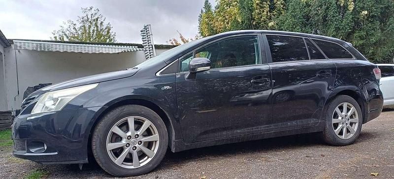 Gebraucht Toyota Avensis Executive 150 PS (110 kW) 2009 Schwarz Kombi