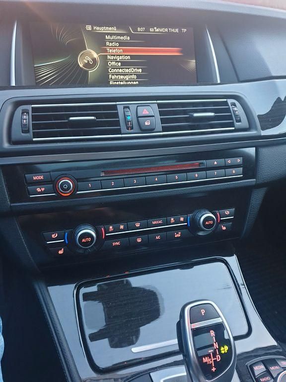 Gebraucht BMW 530 Luxury Line 258 PS (189 kW) 2014 Grau Kombi