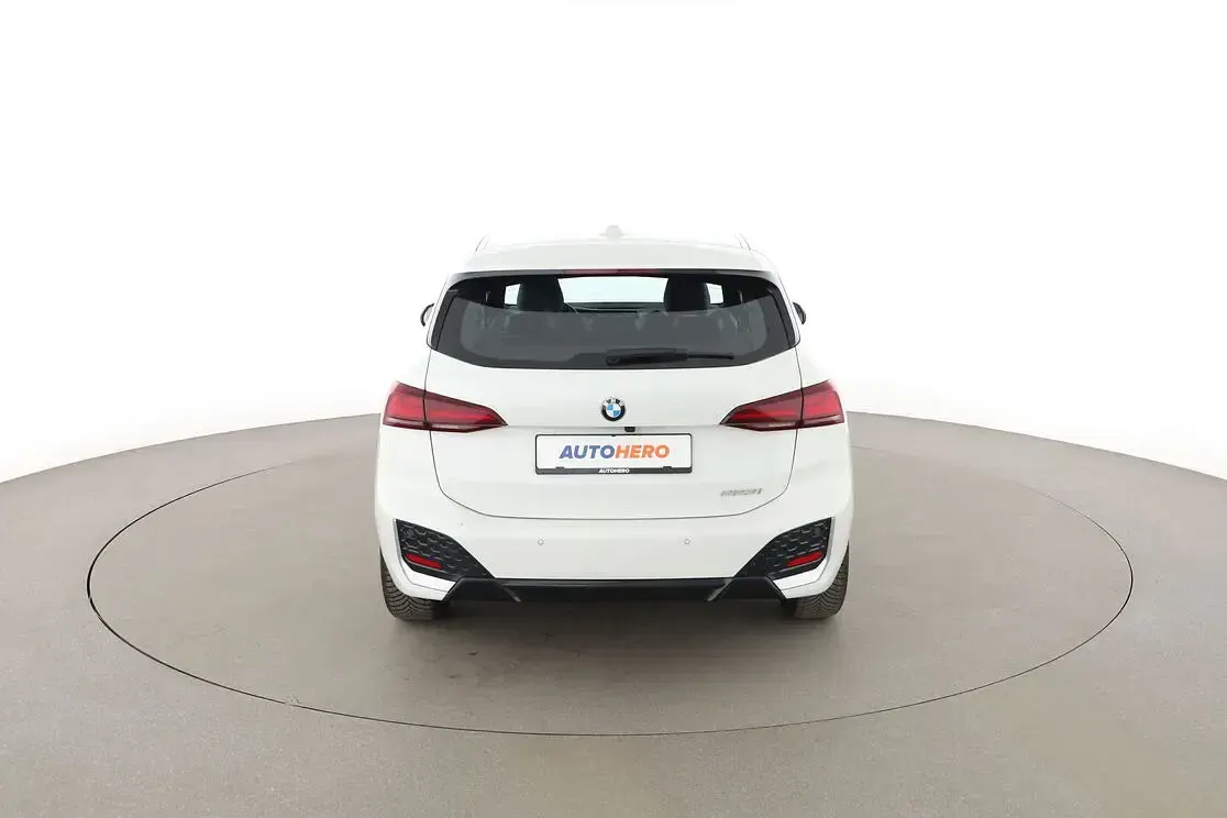 Gebraucht BMW 223 Active Tourer M Sport 2023 Weiß Van / Kleinbus