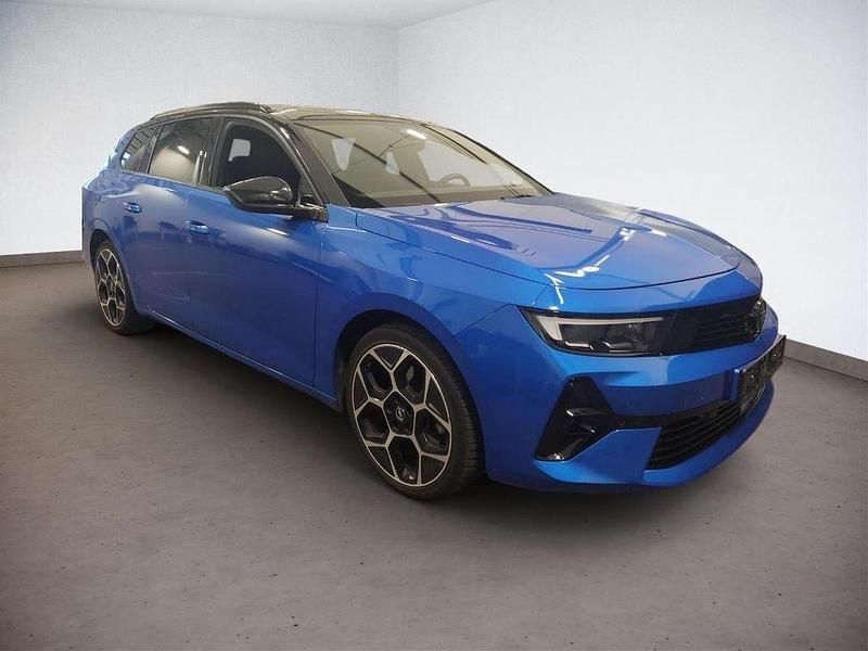 Gebraucht Opel Astra Ultimate 131 PS (96 kW) 2024 Blau Kombi