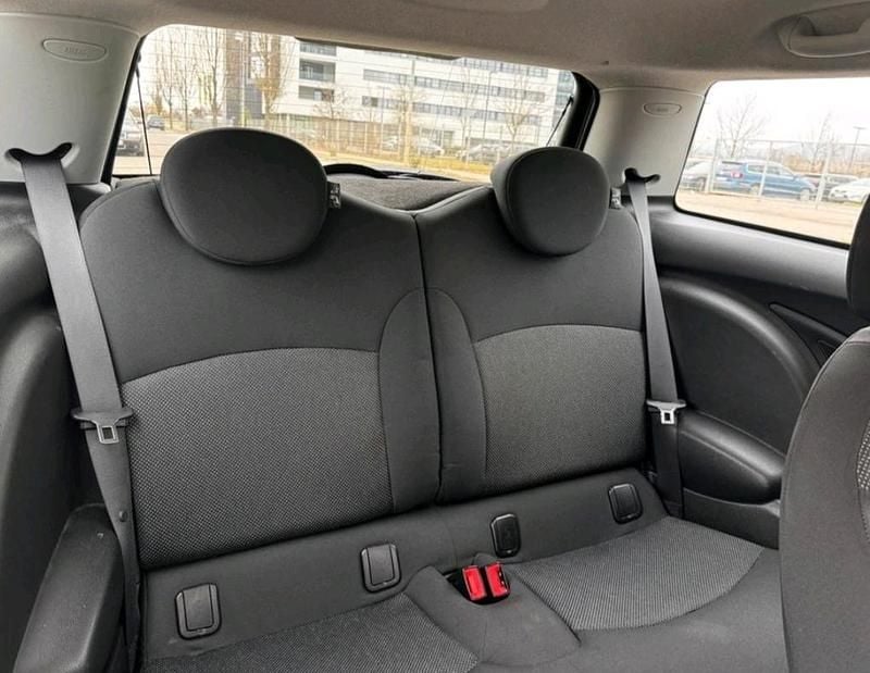 Gebraucht Mini Cooper 95 PS (69 kW) 2009 Silber Kleinwagen