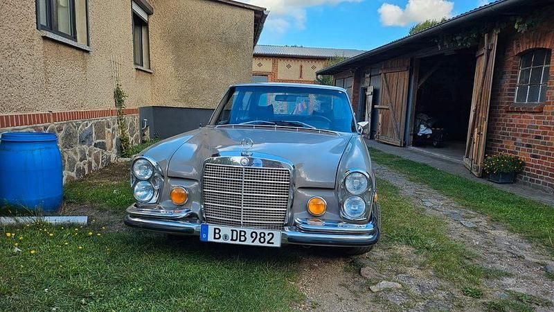 Gebraucht Mercedes W108 159 PS (116 kW) 1970 Grau Limousine