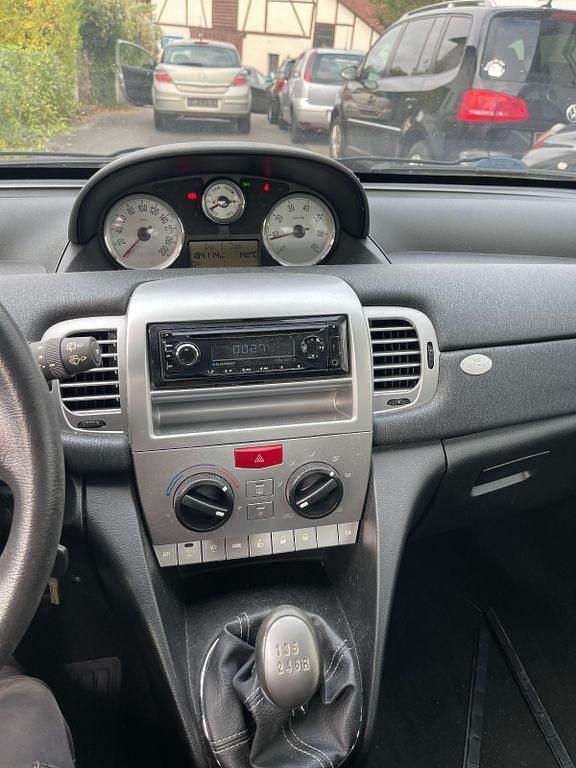 Gebraucht Lancia Ypsilon 95 PS (69 kW) 2011 Rot Kleinwagen