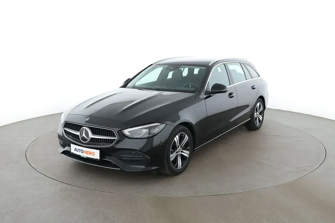 Gebraucht Mercedes C220 Avantgarde 220 PS (161 kW) 2022 Kombi