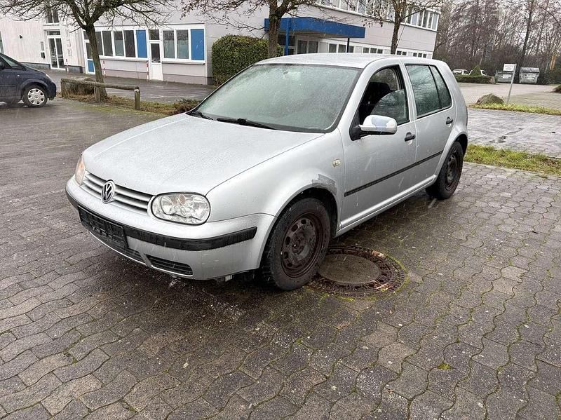 Gebraucht VW Golf IV Highline 90 PS (66 kW) 2001 Silber Limousine