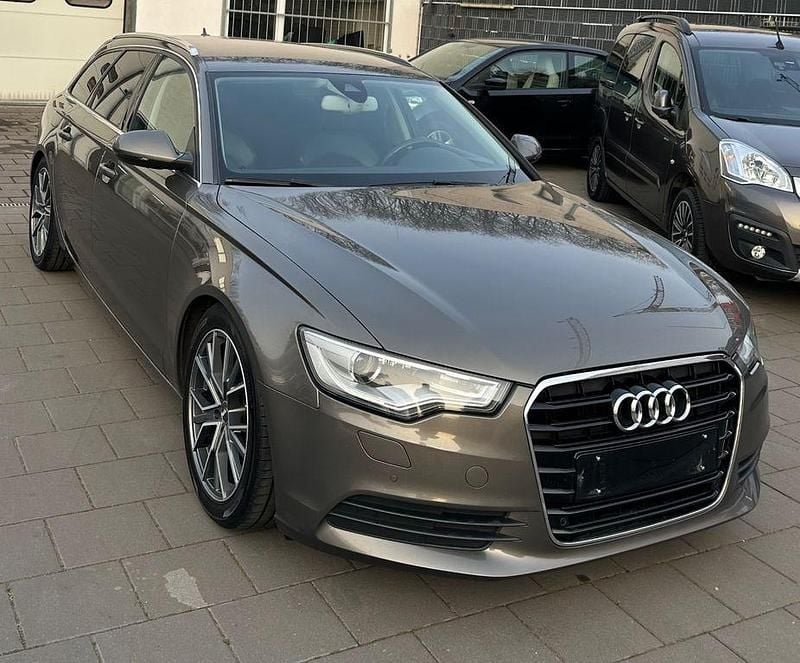 Gebraucht Audi A6 Business 179 PS (131 kW) 2014 Grau Kombi