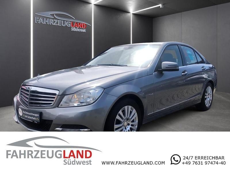 Silber Gebraucht 2011 Mercedes C180 Elegance Limousine | 8.490 € (Fairer Preis) - Bild 1/4